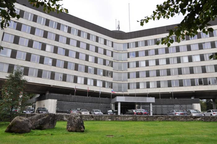 Videvuds Ārijs Lapsa: muļķība vai pasūtījums?