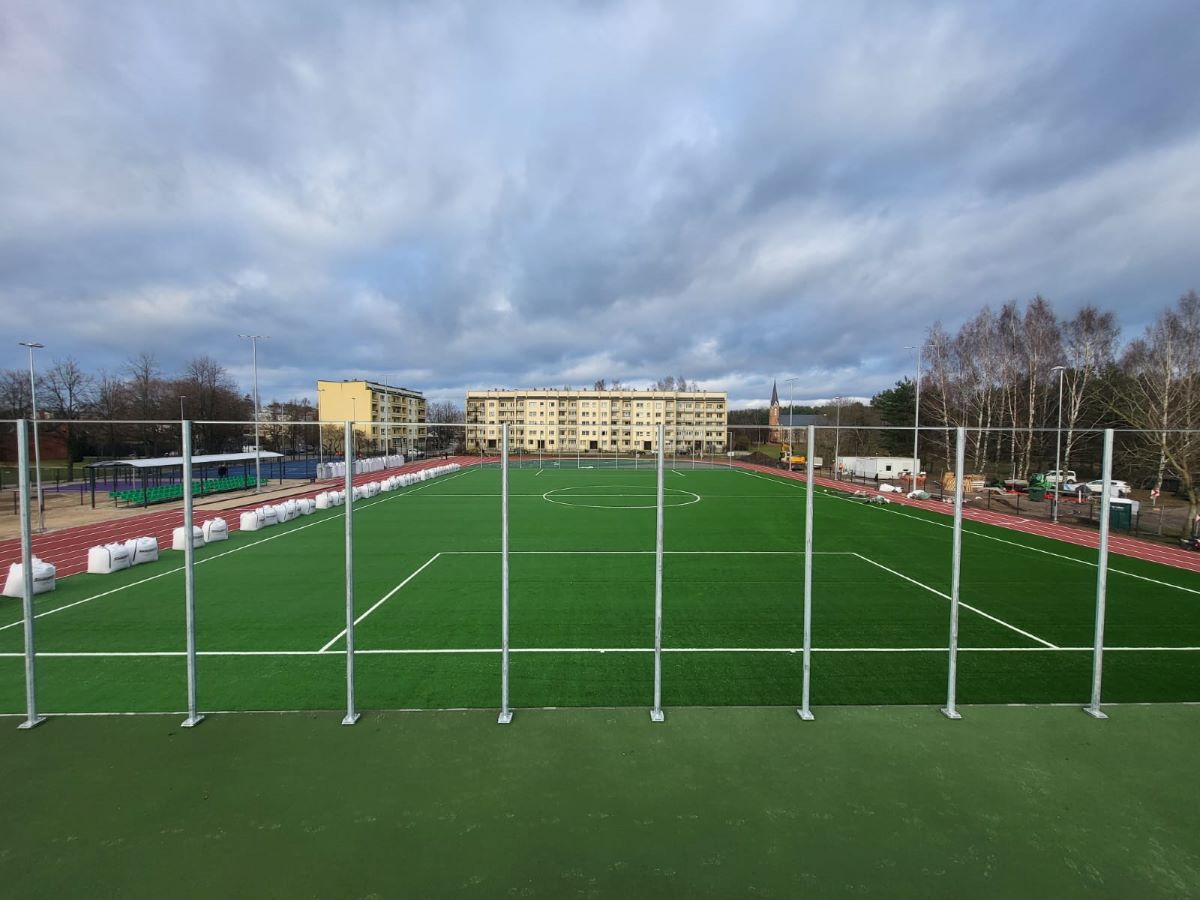 Ekspluatācijā nodots multifunkcionālais stadions Piņķos