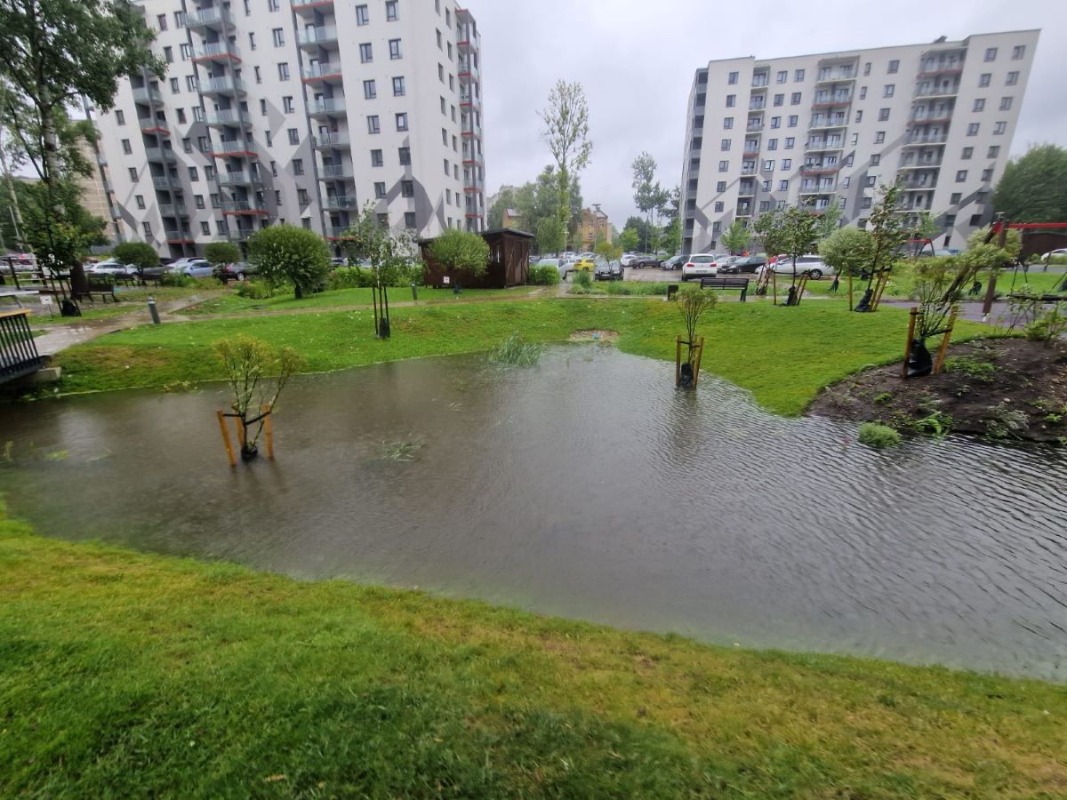 Pa ielām ar laivām jeb kā cīnīties ar plūdiem?