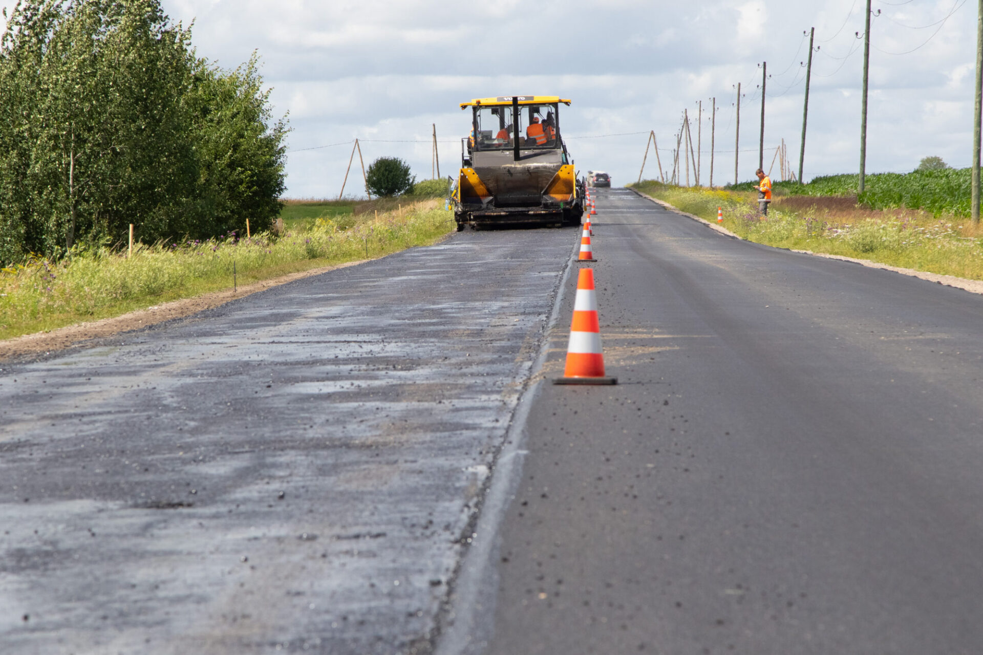 Atjaunots autoceļš Priekule–Vaiņode