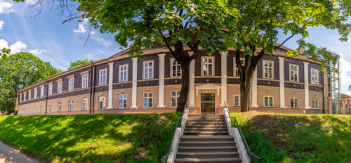 Foto: Apmeklētajiem atvērta atjaunotā Rīgas 1.slimnīcas Rehabilitācijas klīnika