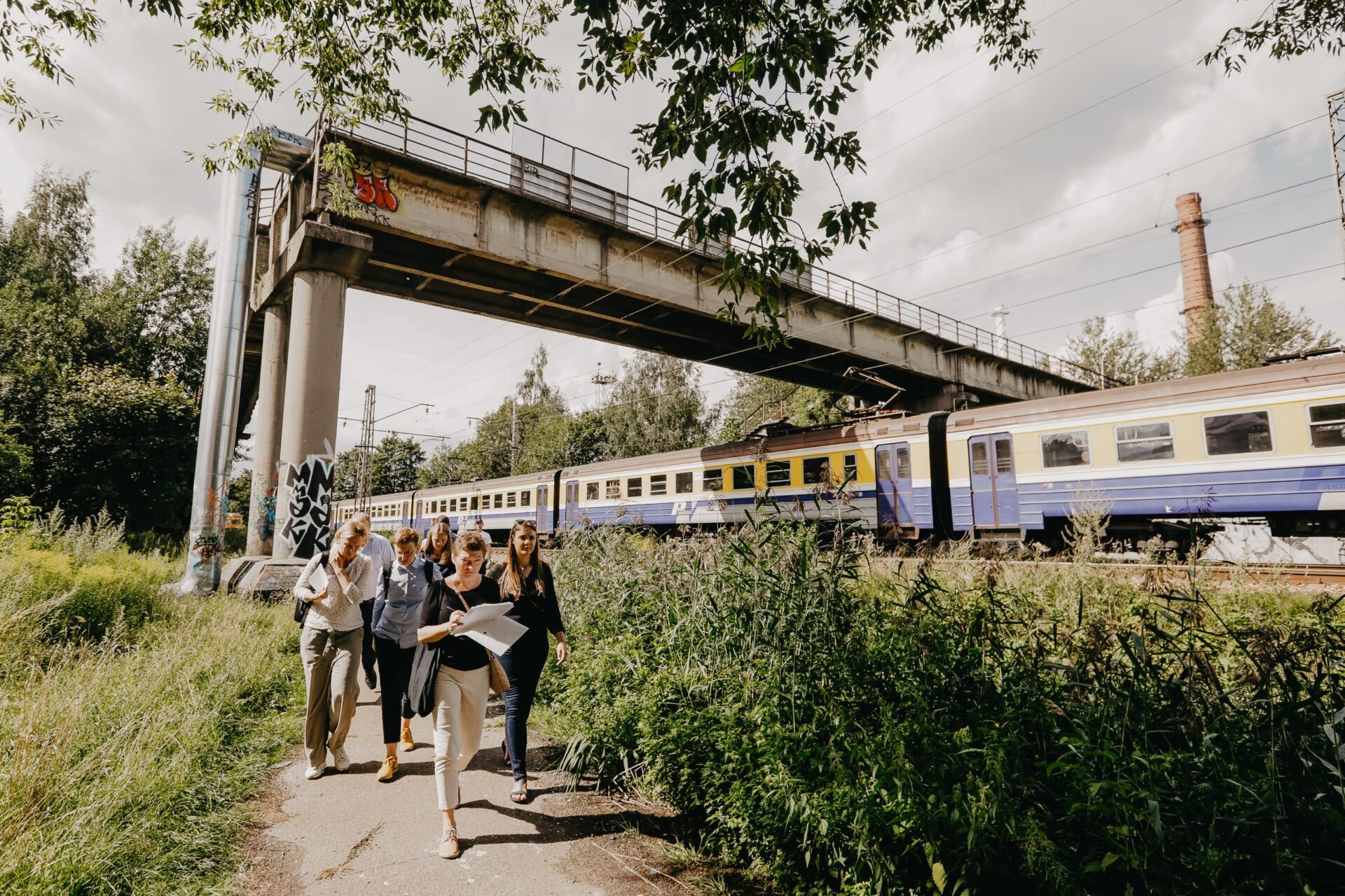 Diskutē par “Rail Baltica” līnijas šķērsojumiem Imantā, Zolitūdē un Zasulaukā