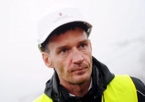 No amata atstādina Satiksmes departamenta direktoru Reinbahu