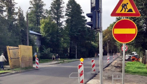 Rīgā pabeigti ūdensvada remontdarbi Zolitūdes ielā