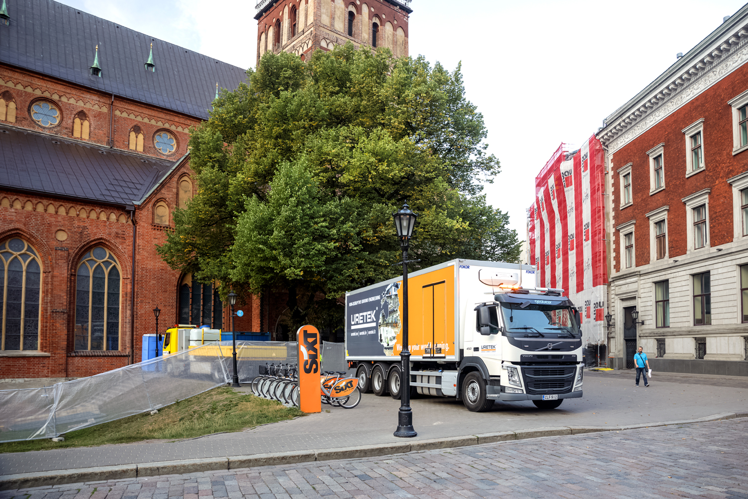 Stabila grunts ar ģeopolimēru injekciju