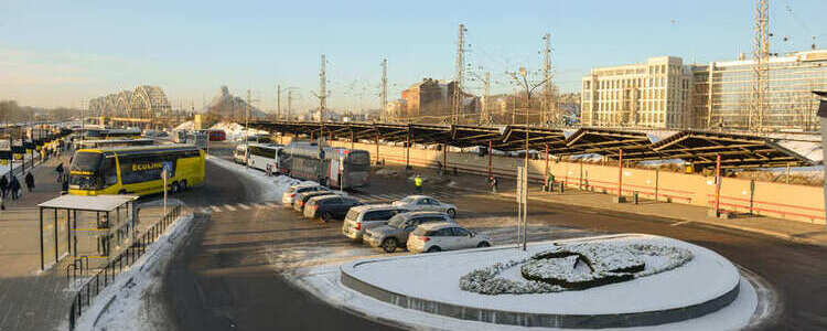 “Rail Baltica” projektā pie Rīgas autoostas izbūvē rievsienu