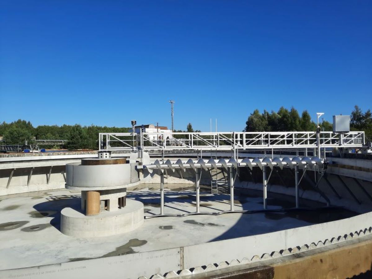 Pārbūvēts notekūdeņu nostādinātājs attīrīšanas stacijā “Daugavgrīva”