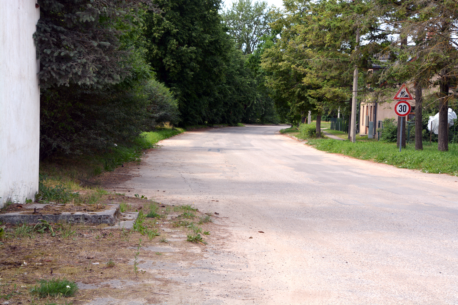 SIA “8 CBR” pārbūvē Rūpniecības ielu Valmierā