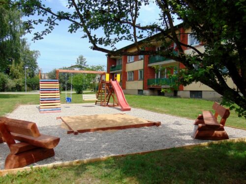 Talsu novadā labiekārtos 15 dzīvojamo māju pagalmus