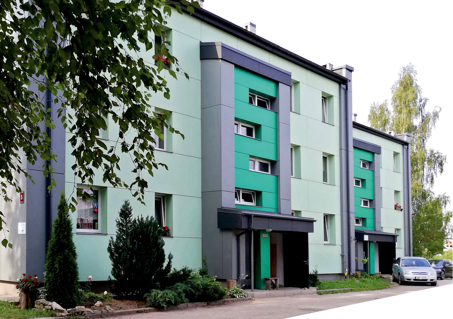 Tapis katalogs par sērijveida daudzdzīvokļu ēku siltināšanu