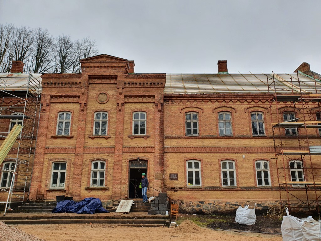 Vecumniekos veido sociālo pakalpojumu centru