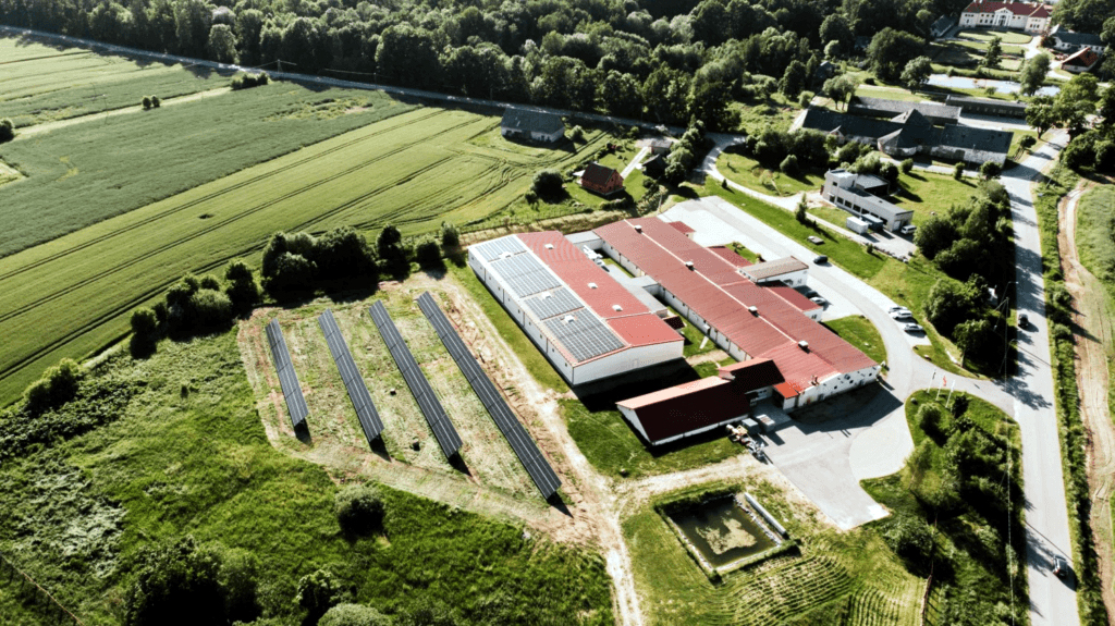 Uzstādīts lielākais saules paneļu parks Zemgalē