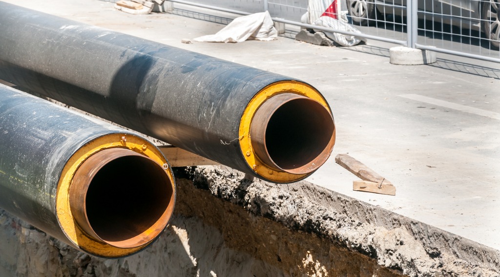 Alūksnē sāks siltumtrases būvniecību Siguldas ielā