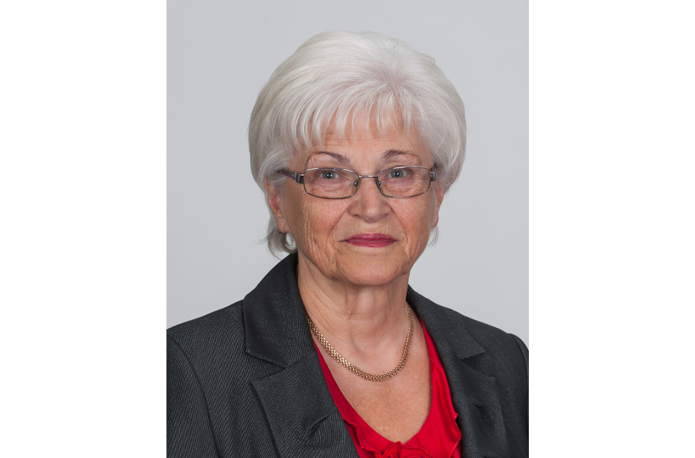 Silvijai Štrausai – 85. Sveicam skaistajos svētkos!