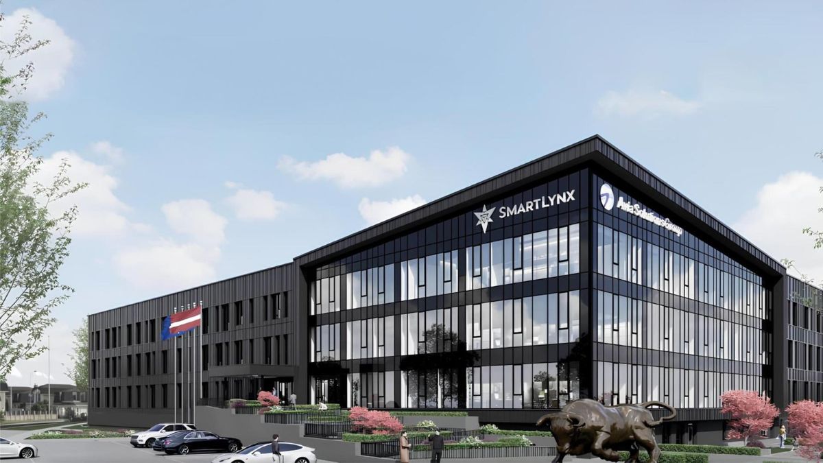 Mārupē sākta “SmartLynx Airlines” jaunā biroja celtniecība