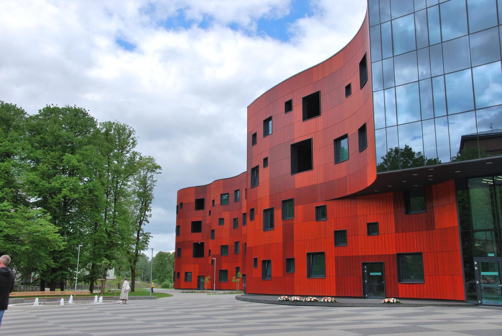 Stradiņa slimnīcas būvdarbus par 88 miljoniem eiro veiks “Velve”