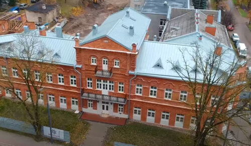 Surmoņinu namā Rēzeknē izveido dienesta viesnīcu skolēniem