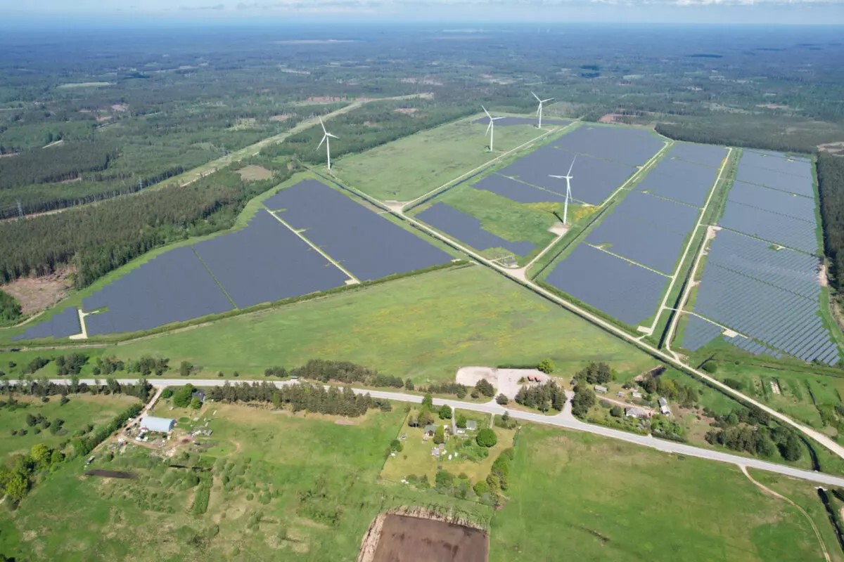 Dānijas uzņēmums “European Energy” sāk sava pirmā saules parka būvniecību Latvijā