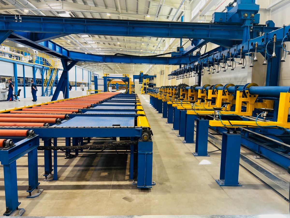 Dobelē atklāta SIA “Tenax Panel” jaunā ražotne