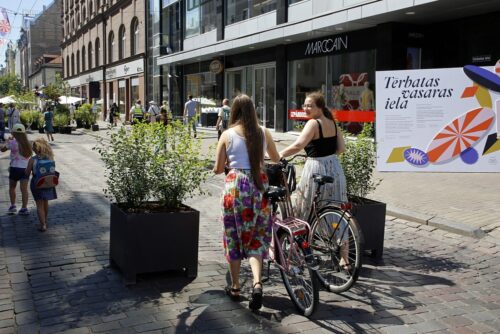 Aicina piedalīties aptaujā par vasaras ielas projektu Tērbatas ielā
