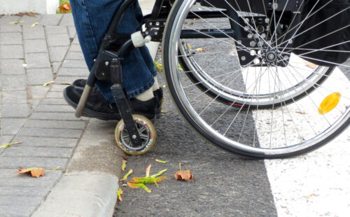 Pārvietošanās pilsētvidē bez šķēršļiem – utopija vai realitāte?