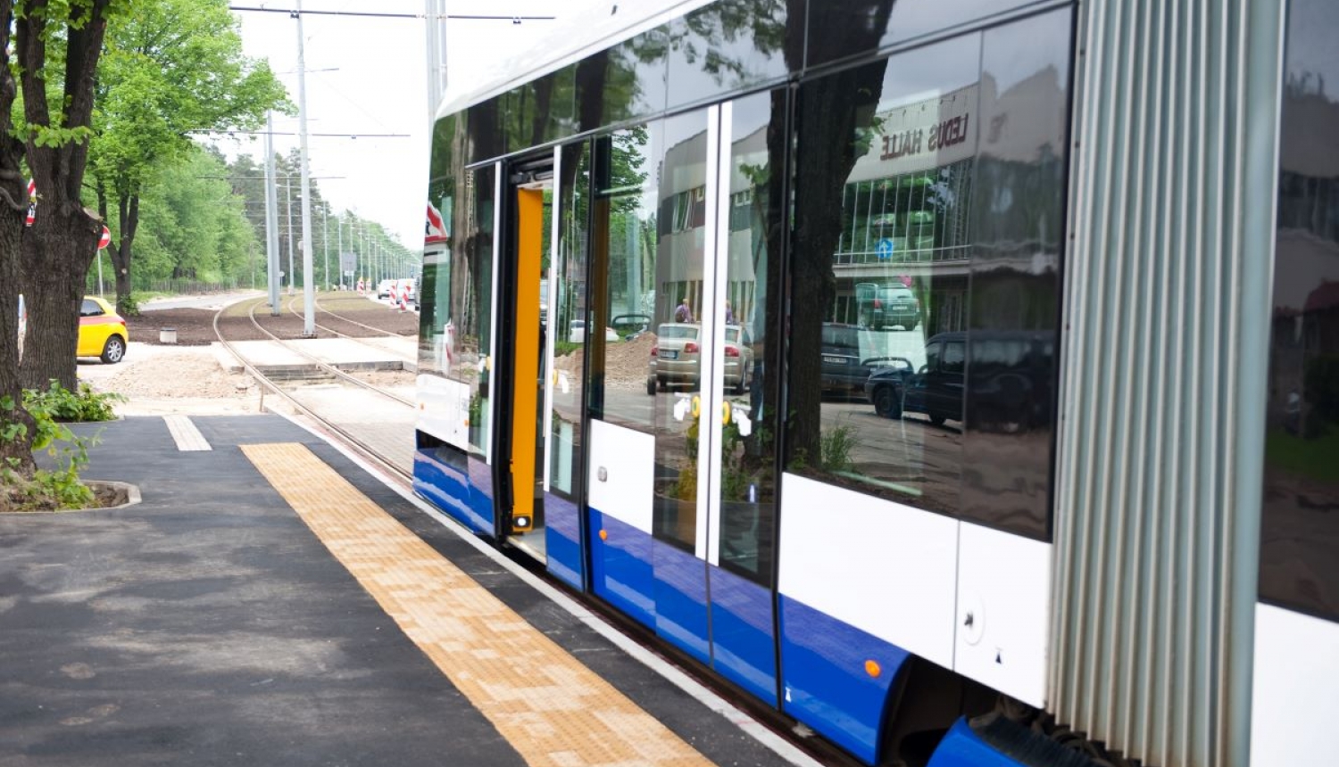 Izsludināts konkurss tramvaju infrastruktūras atjaunošanai Rīgā