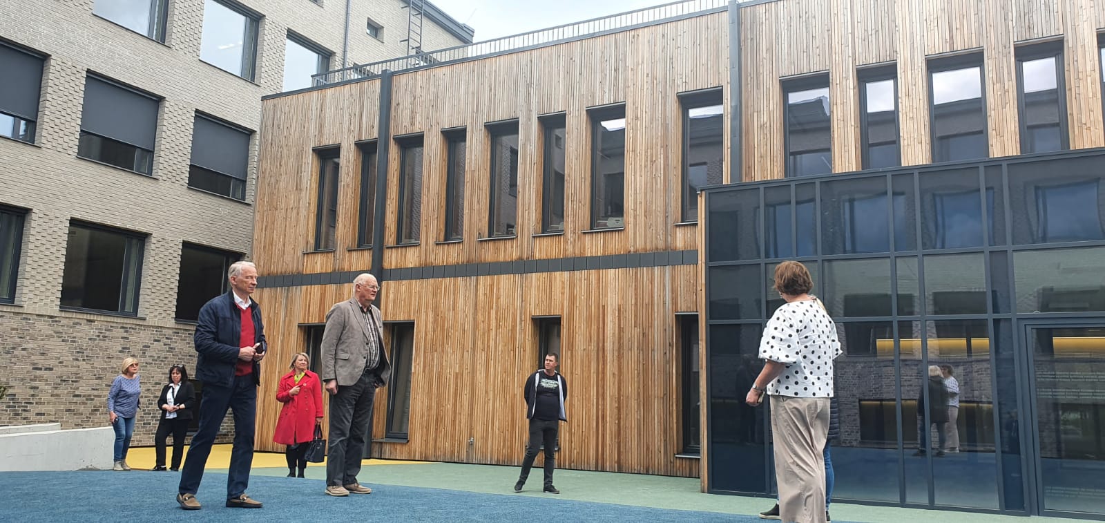 Vēsturiskas ēkas Rīgā, infrastruktūra Jūrmalā, skola Tukumā