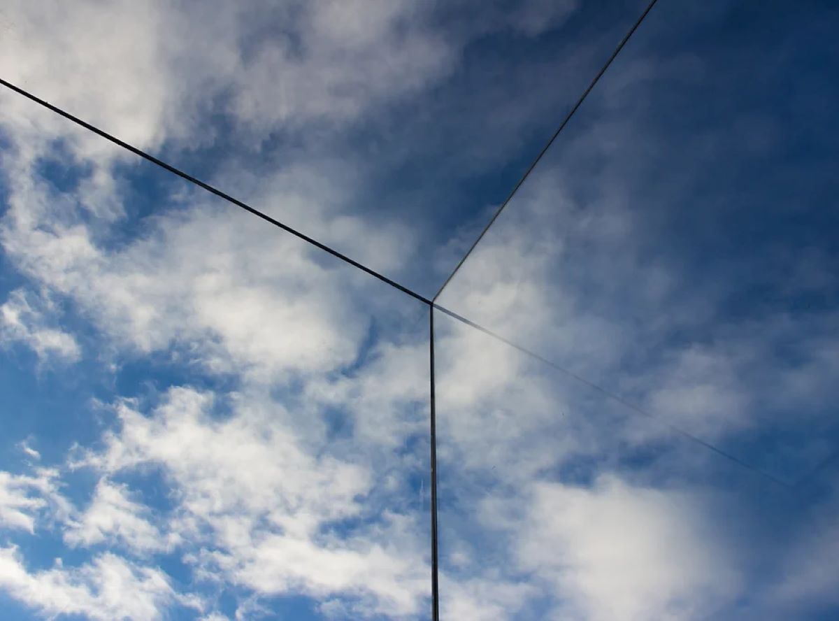 “Uppe” investēs jaunas stikloto elementu fasāžu ražotnes būvniecībā