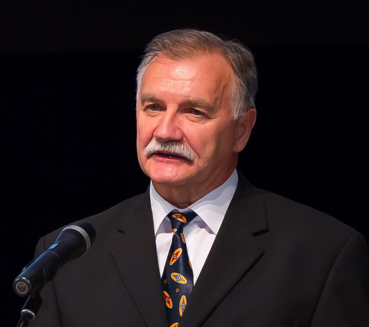 Spītīgais azartists Valdis Uzariņš