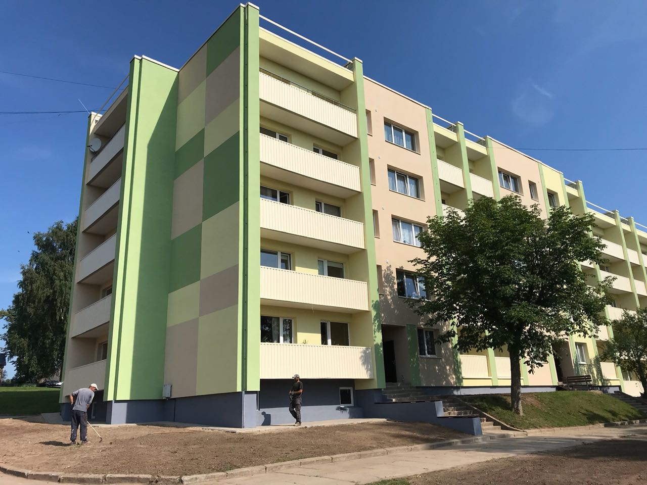 Renovē daudzdzīvokļu mājas Valkā