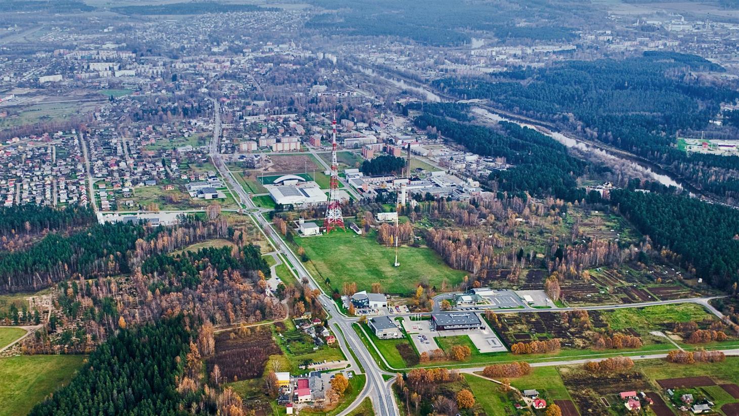 Izveidots materiāls par infrastruktūras projektiem Valmieras novadā