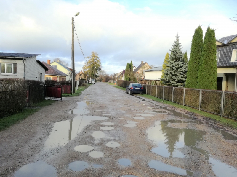 Loku ielā Valmierā izbūvēs lietusūdens kanalizāciju