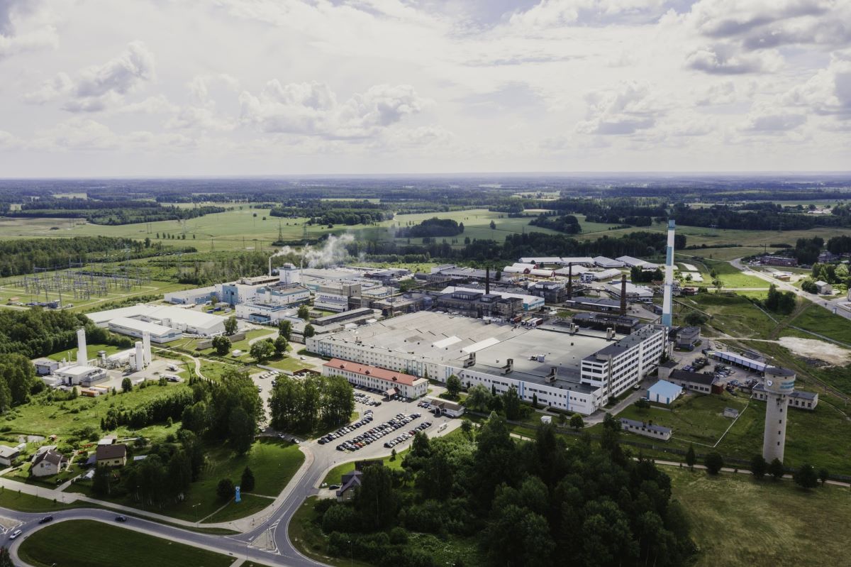 Izbūvēta ceturtā stikla kausēšanas krāsns AS “Valmieras stikla šķiedra”