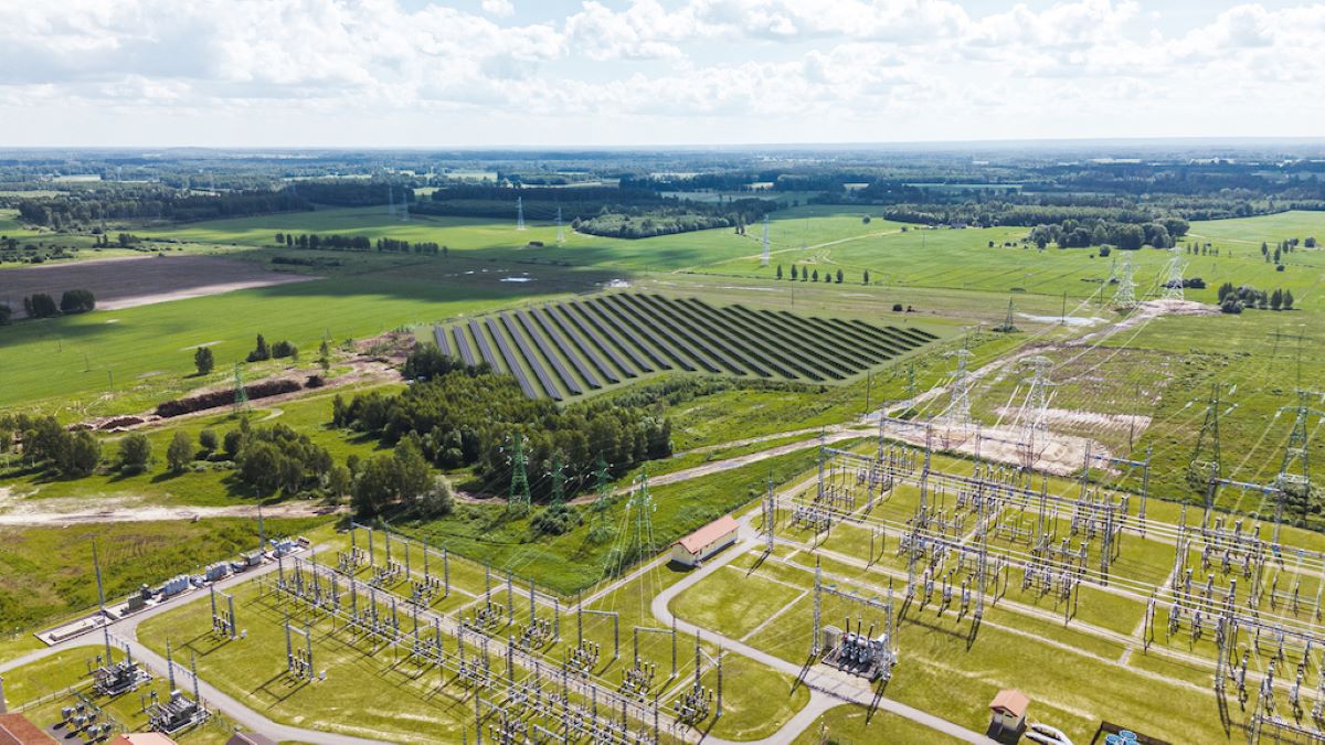 Sāk vērienīgas saules elektrostacijas būvniecību Valmierā