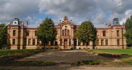 Sākta Valmieras Valsts ģimnāzijas pārbūve