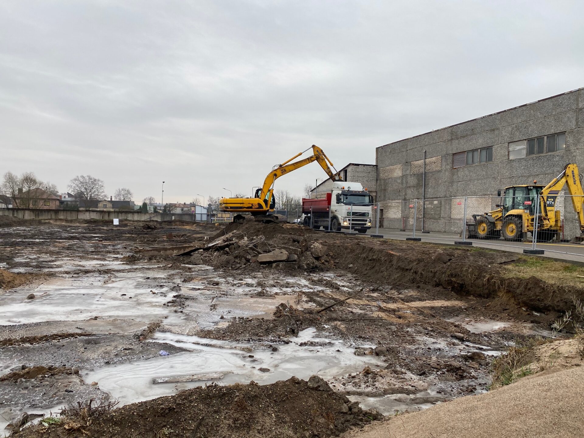 “Vecās ostmalas biznesa parks” būvēs ražošanas ēku