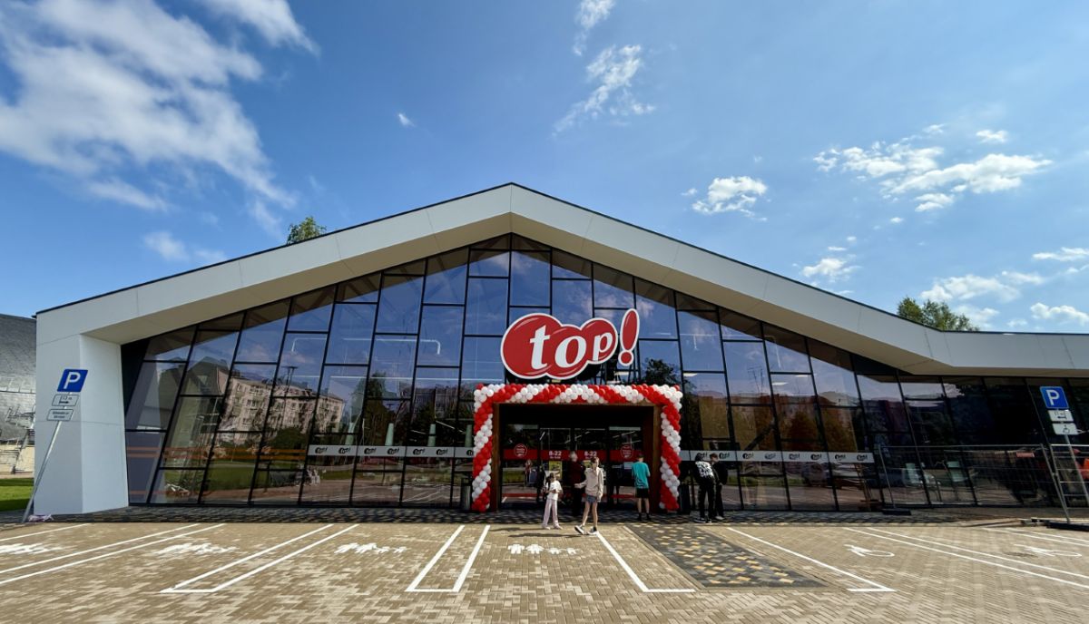 Ulbrokā atklāts jaunais veikals “top!” ar ilgtspējīgu arhitektūru un vides dizainu