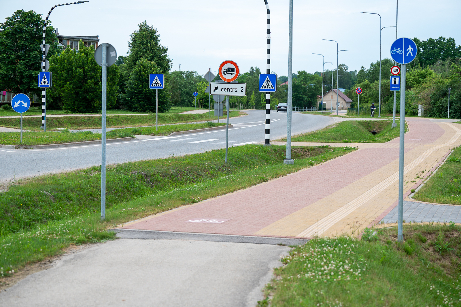 Turpina veloceliņu ierīkošanu Saldus novadā