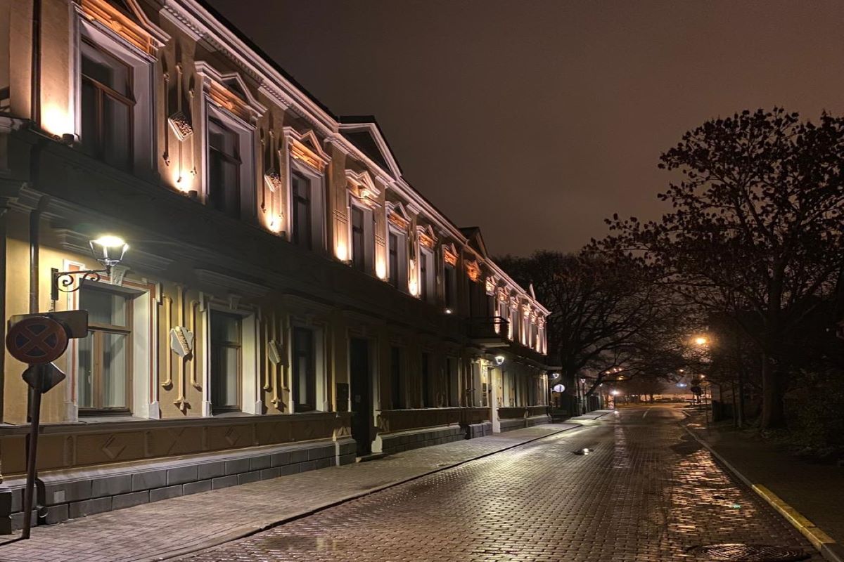 Ventspilī uzlabo pilsētas apgaismojuma infrastruktūru