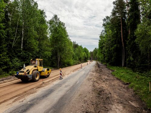 Pie Ventspils notiek ceļu būvdarbi Kolkas un Dundagas virzienā