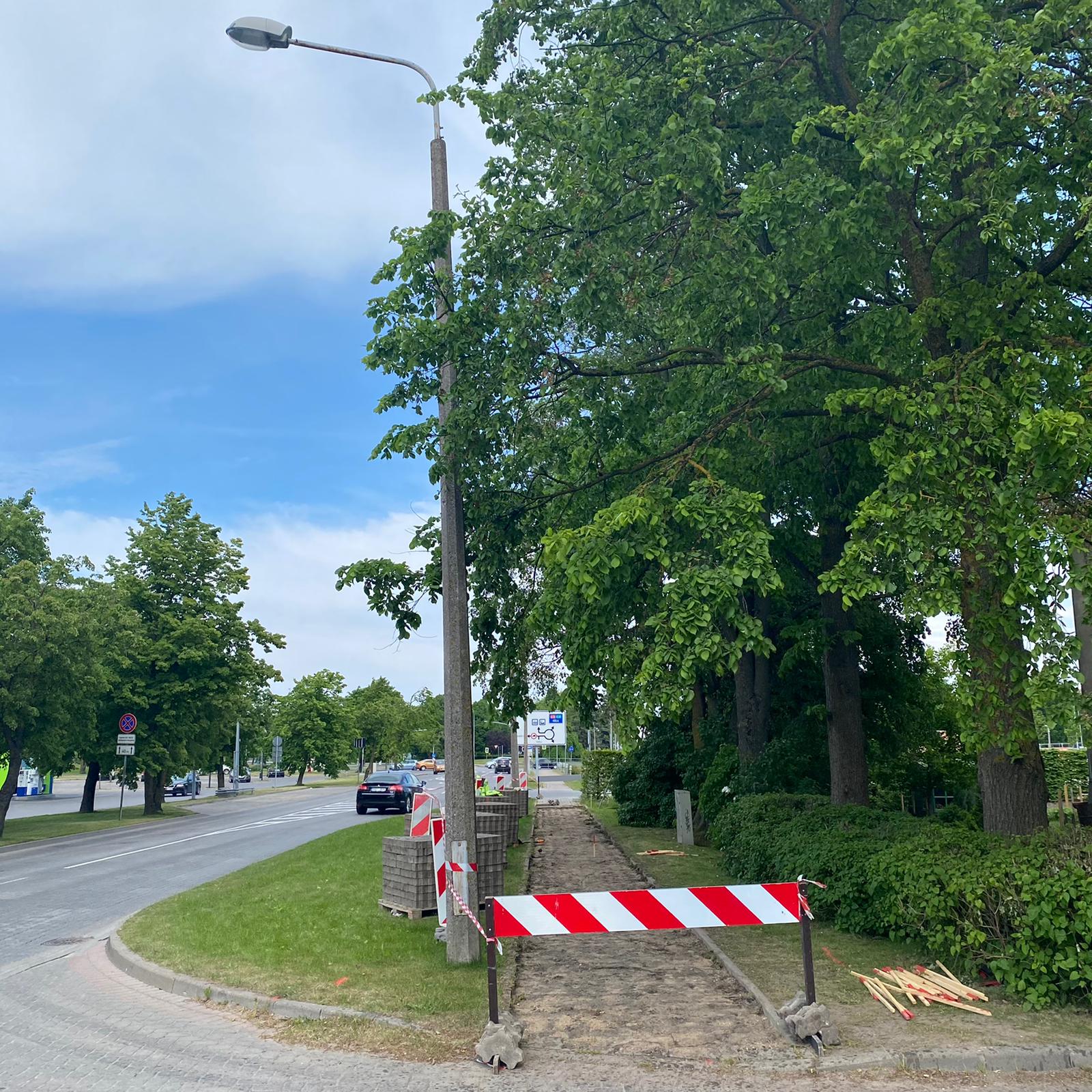 Ventspilī pārbūvē apgaismojumu un ietvi Lāčplēša ielā