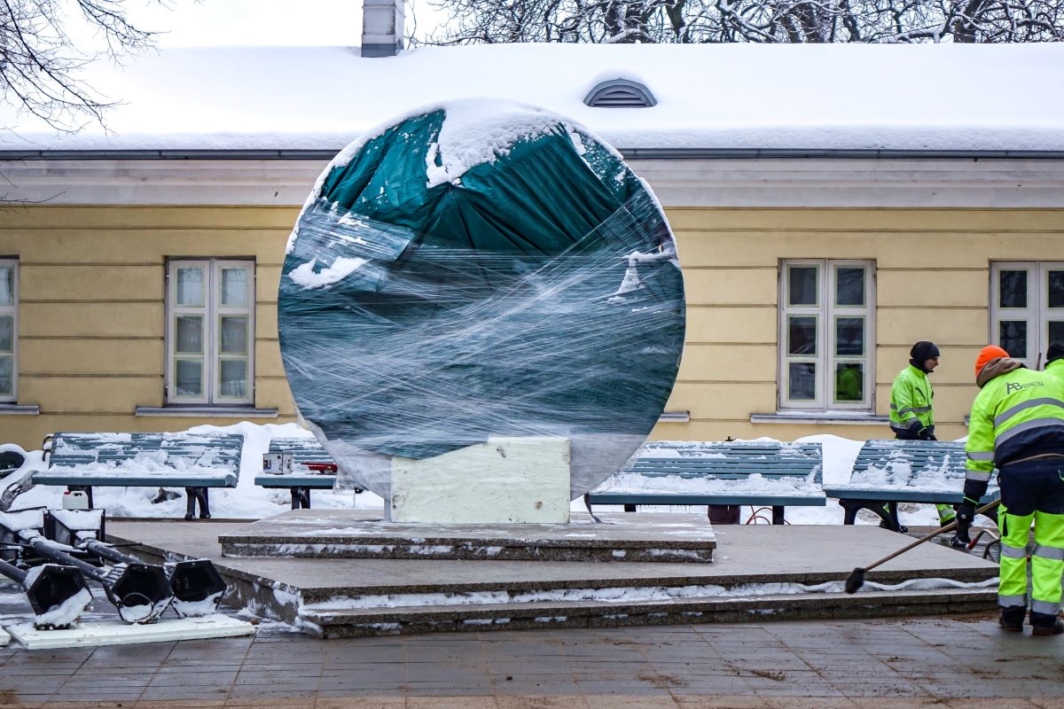 Ventspils ainavu papildinās jauns vides objekts – skulptūra “Lats”