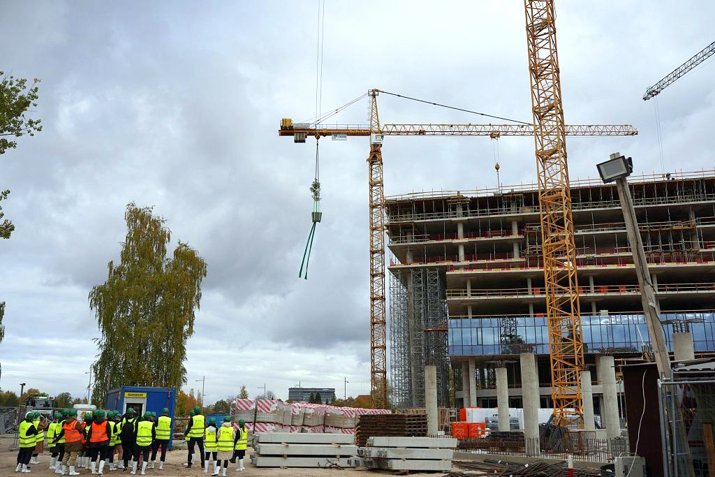 Skanstē iestādīti “Verde” projekta pamatkoki