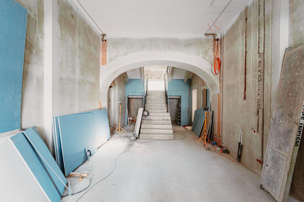 Pārbūvē Patentu valdes telpas un labiekārto apkārtējo teritoriju