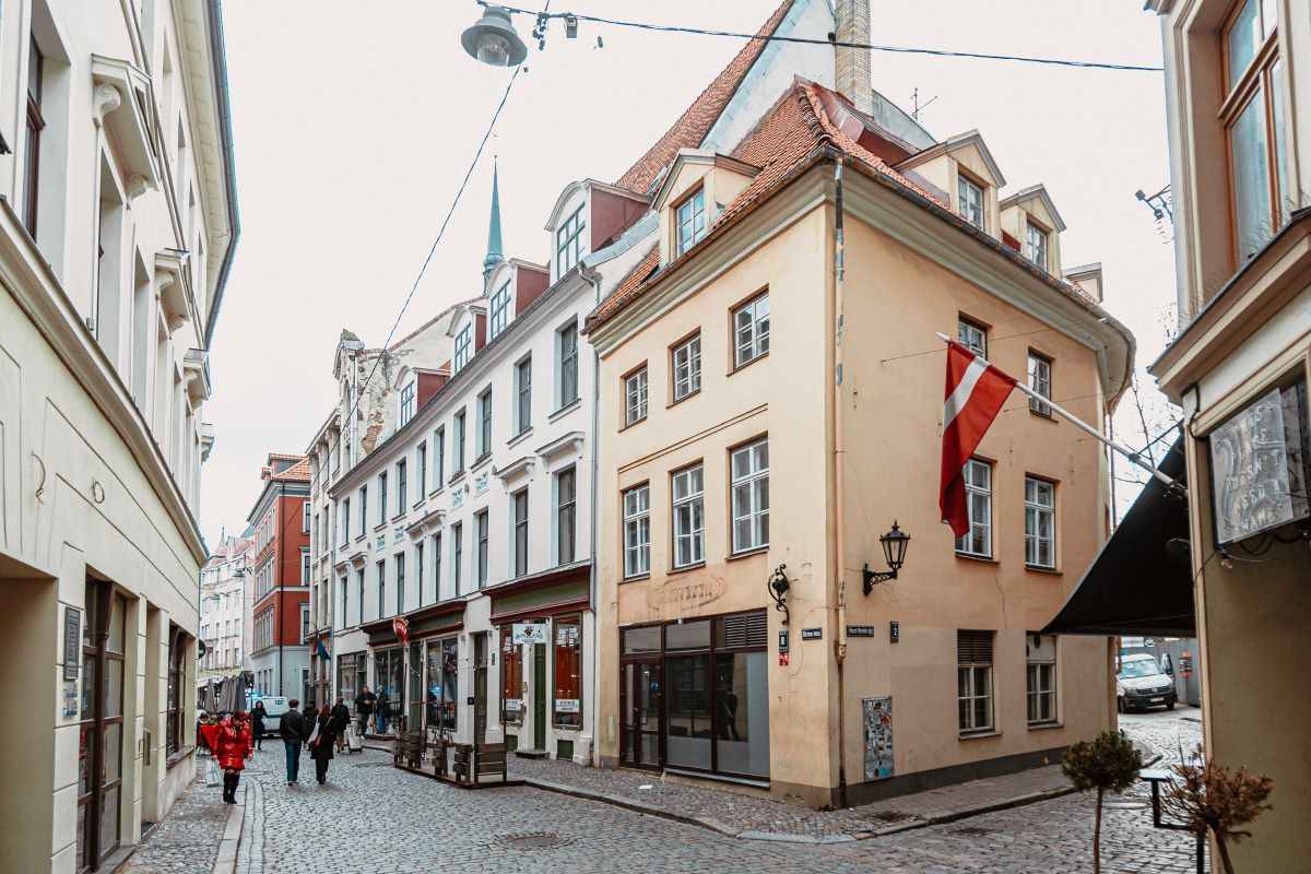 VNĪ rīko izsoli nekustamajam īpašumam Vecrīgā, Monētu ielā