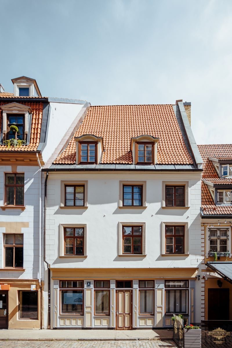 Rīko izsoli ēkai uz vienas no senākajām Rīgas ielām