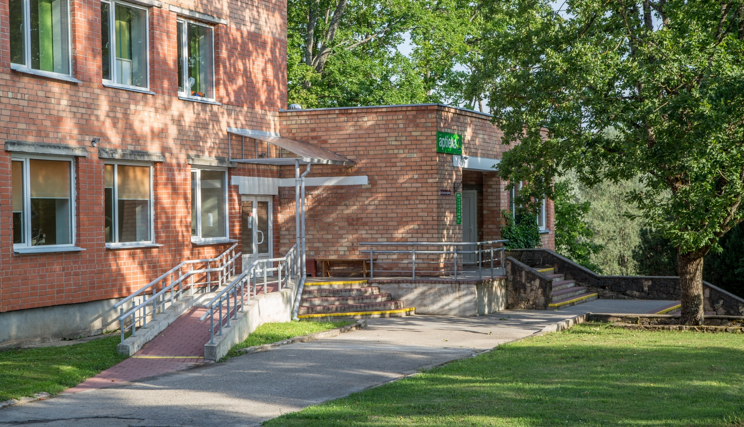 Jēkabpils novadā atjaunos sociālā aprūpes nama un ambulances ēku