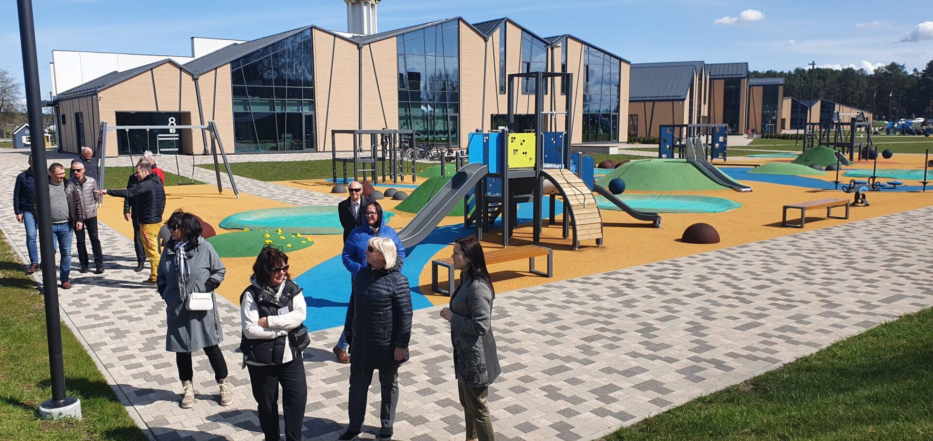 Žūrija vērtē Rīgas jūgendstila pērles un mūsdienīgas ēkas Mārupē