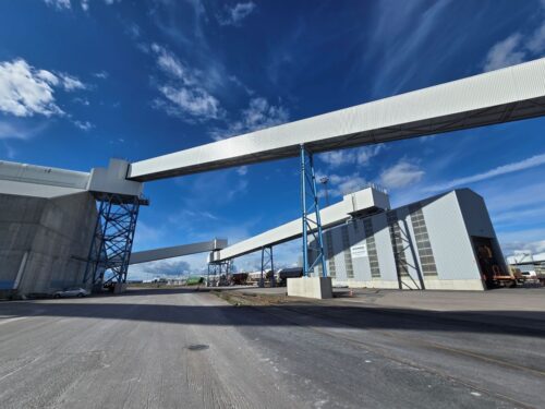 “LNK Industries” ekspluatācijā nodod sēra pārkraušanas termināli Somijā