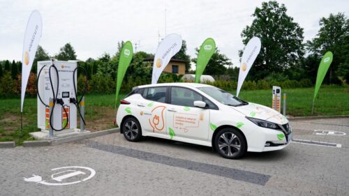 Ar CEF atbalstu izbūvētas 35 publiski pieejamas elektroauto uzlādes stacijas